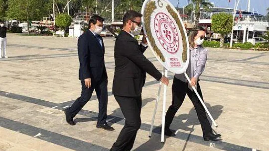 Gençlik Haftası Kutlamaları Sosyal Mesafeyle Başladı