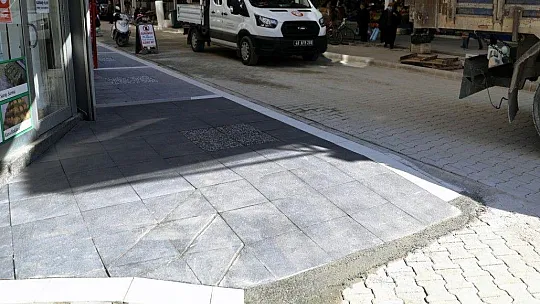 Pazaryeri yol yenileme çalışmasında sona gelindi