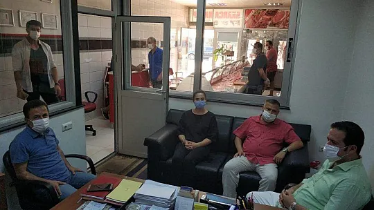 KAYMAKAM FIRAT'TAN MUHTAR KÖSE'YE ZİYARET