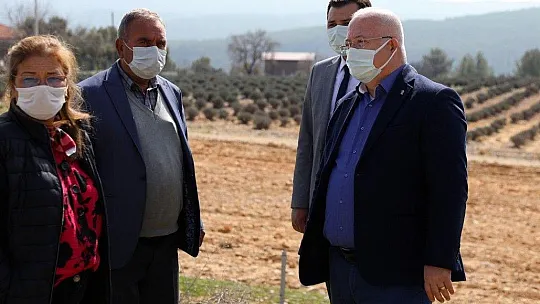 Başkan Gümüş 9 mahalleyi ziyaret etti