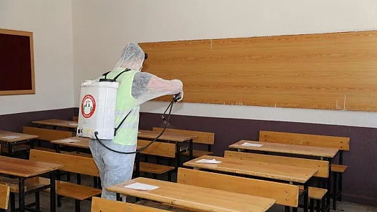 LGS öncesi okulların dezenfeksiyonları yapıldı 