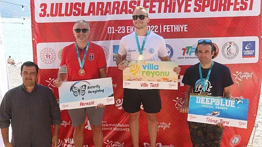 FETHİYE'DE 3. SPOR FESTİVALİ AÇIK SU YÜZME YARIŞI YAPILDI