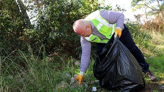 Gökova Körfezi Akbük ve Turnalı'da kıyı temizliği
