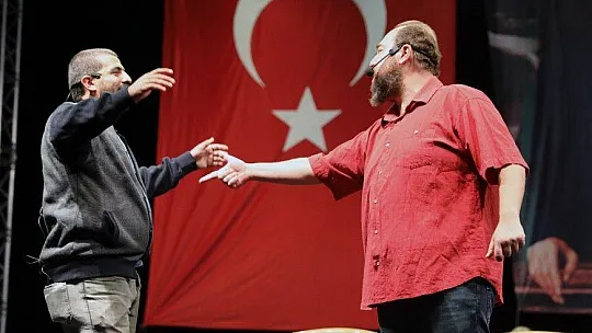 Menteşe, Mahşer-i Cümbüş İle Güldü