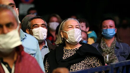 Menteşe, Mahşer-i Cümbüş İle Güldü