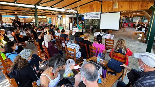 Gökova Körfezi Akbük ve Turnalı'da kıyı temizliği