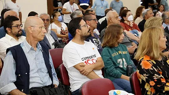 Kongar: 'Cumhuriyete Dönüş Yerel Yönetimlerle Olur'