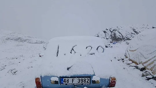 Yaylalar Haziran ayında beyaza büründü 