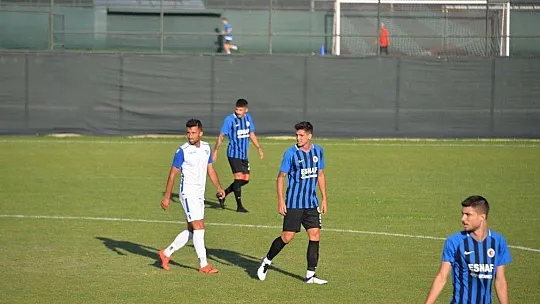 FETHİYESPOR YİNE BERABERE