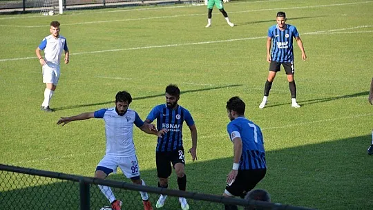 FETHİYESPOR YİNE BERABERE