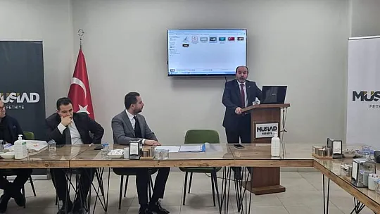 MÜSİAD FETHİYE'DE BAYRAK DEĞİŞİMİ