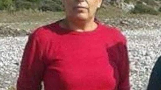 15 yerinden bıçaklanarak öldürülmüş olan kadının oğlu gözaltına alındı