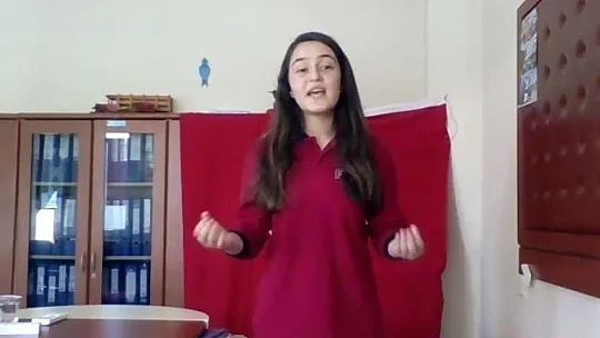 'Çevrimiçi İstiklal Marşı'nın tamamını ezbere okuma yarışması'