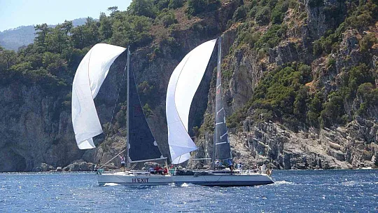 15.CHANNEL REGATTA YELKEN YARIŞLARININ İLK GÜNÜ TAMAMLANDI