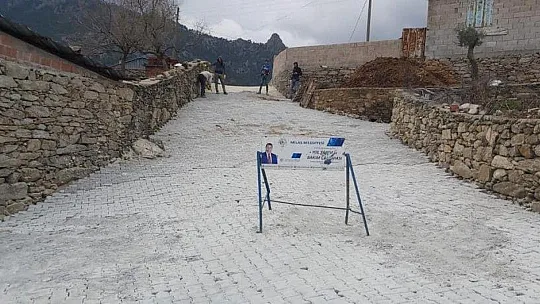 Çukur Mahallesi'nde parke kaplama çalışması tamamlandı