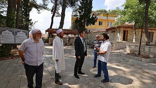 Vali Akbıyık Vatandaşların Sorunlarını Dinledi