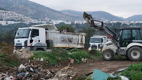 17 kamyon hafriyat ve çöp toplandı