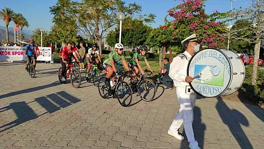 Amatör Spor Haftası Kortej Yürüyüşü ile başladı