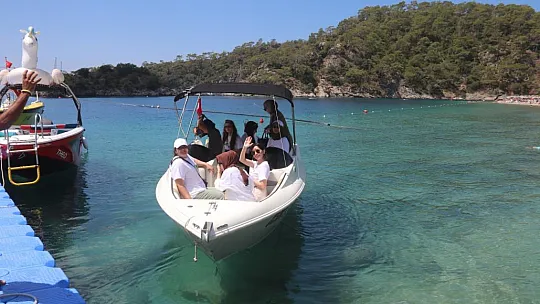 Ölüdeniz'de Su Altı ve Koy Temizliği Yapıldı