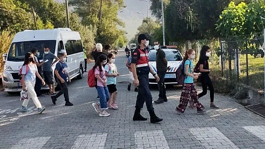 2021-2022 eğitim-öğretim yılında jandarma sahada