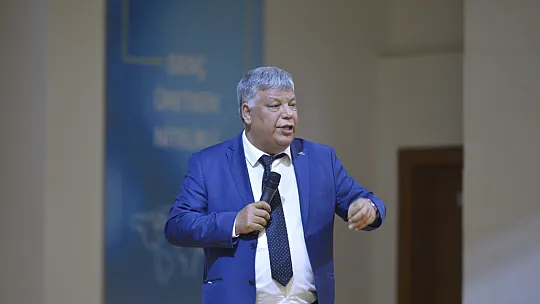 Muğlalı İş İnsanı Mevlüt Acar, öğrenciler ile buluştu