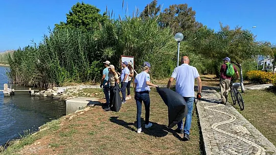 Ördek Adası'nda Çevre Temizliği Yapıldı