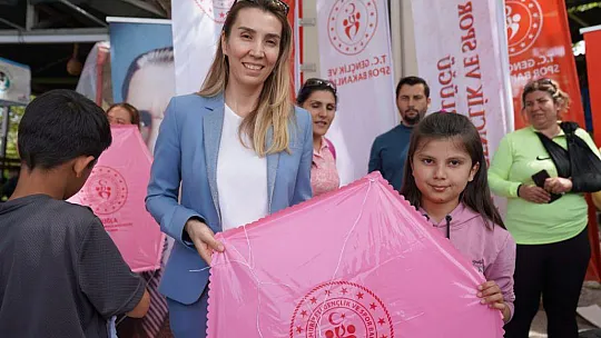 Yüzlerce Uçurtma Tlos Antik Kenti'nde Uçtu