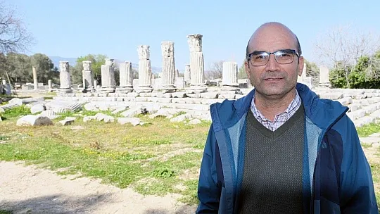 2 bin yıllık sütunlar ayağa kalktı