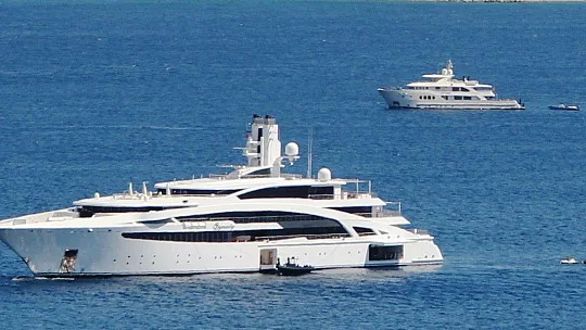 200 milyon dolarlık yatıyla Bodrum'a demir atı