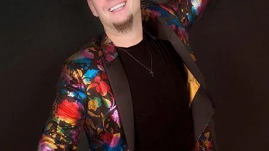 Sanatçıların sesi oldu