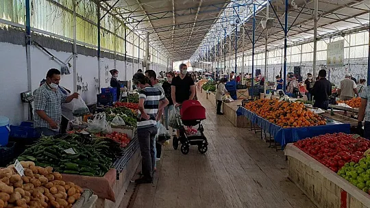 Pazar sakin geçti