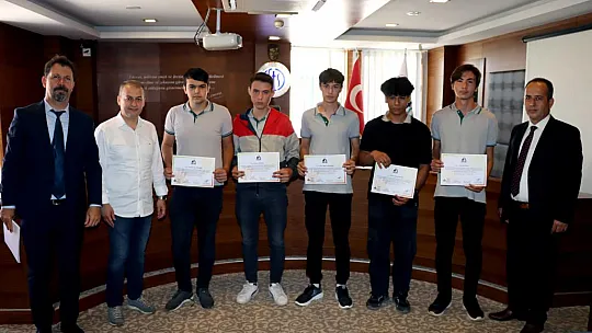 FTSO'da 63 Öğrenciye Afet Gönüllüsü Eğitimi Verildi