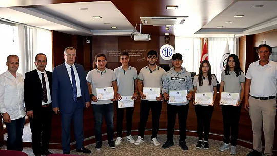 FTSO'da 63 Öğrenciye Afet Gönüllüsü Eğitimi Verildi