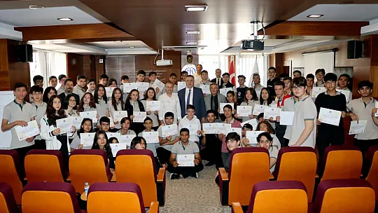 FTSO'da 63 Öğrenciye Afet Gönüllüsü Eğitimi Verildi