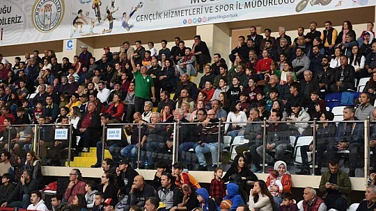 Süper Lig Aşkına, Herkes Salona!