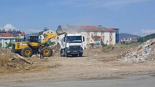 221 futbol sahasına eş değer hafriyat bertaraf edildi