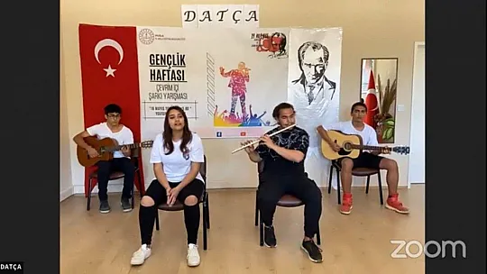 Muğla İl Milli Eğitim Müdürlüğü Çevrimiçi Şarkı Yarışması düzenledi