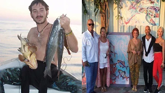 OĞLU VE BABASI İÇİN SERGİ AÇTI