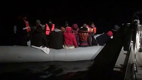 24 düzensiz göçmen kurtarıldı