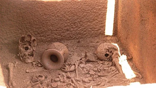 2400 yıl sonra lahit mezar gün yüzüne çıktı