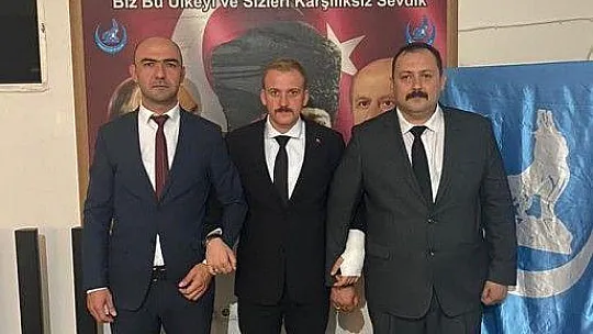 Ülkü Ocaklarında Kan Değişimi