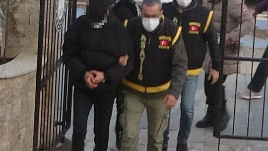 250 bin liralık cep telefonu çalan hırsızlar adliyeye sevk edildi