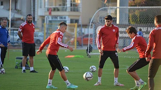 Fethiyespor, Karaköprü'ye konuk olacak