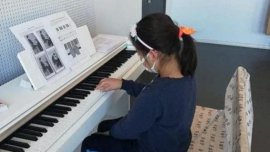 Çameli'nde keman ve piyano kursu
