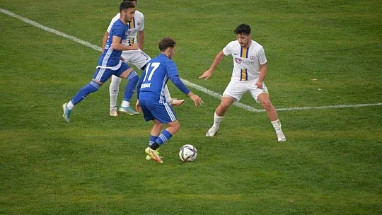 Şimşekler Siirt'i tek golle geçti