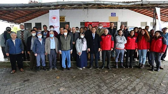 Arı yemi, zeytin fidanı ve gübre dağıtımları devam ediyor