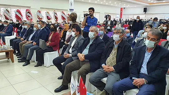 Sağır, güven tazeledi