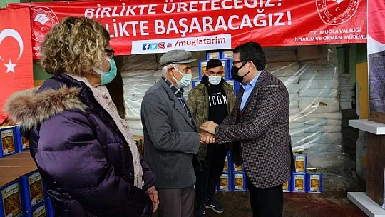 Arı yemi, zeytin fidanı ve gübre dağıtımları devam ediyor