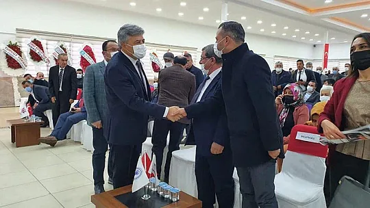 Sağır, güven tazeledi