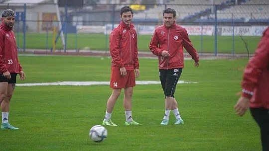 Yağmur çamur engel değil